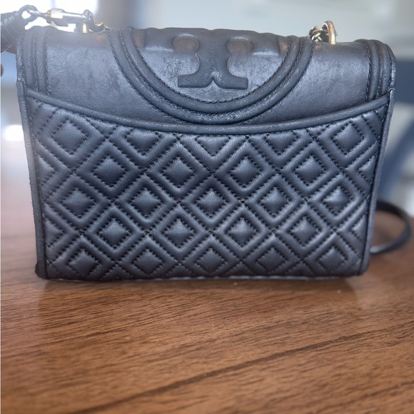 Tory Burch-Fleming Small Convertible Shoulder Bag - Picture 10 of 15